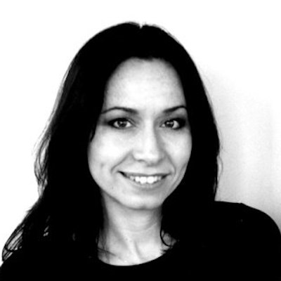 portrait photo of Laura Fernandez