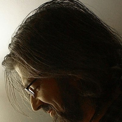portrait photo of Russ Kick