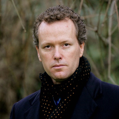 portrait photo of Edward St Aubyn