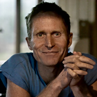 portrait photo of Peter Høeg