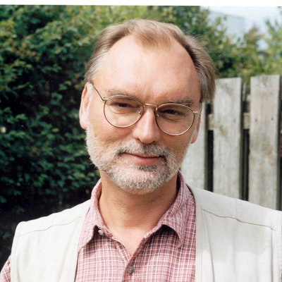 portrait photo of Leif Davidsen