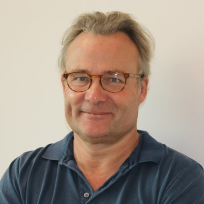 portrait photo of Richard Watson