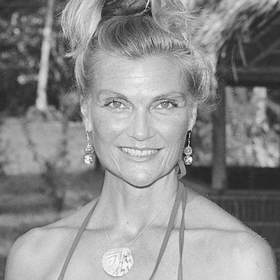 portrait photo of Lucy Irvine