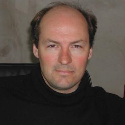 portrait photo of Rupert Wright