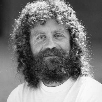 behave by robert sapolsky review