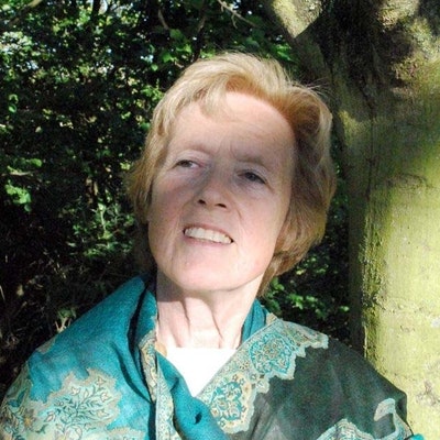 portrait photo of Elizabeth Bryan