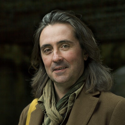 portrait photo of Neil Oliver