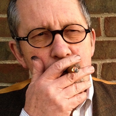portrait photo of David Hughes