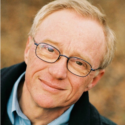 portrait photo of David Grossman
