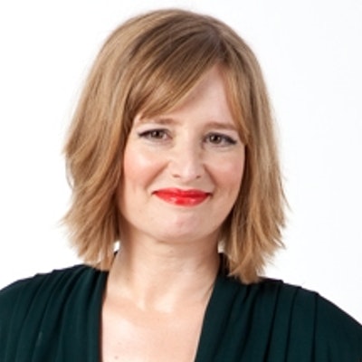 portrait photo of Lucy Mangan