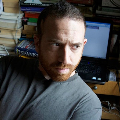 portrait photo of Josh Axelrad