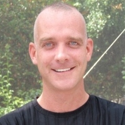 portrait photo of Jon Osborne