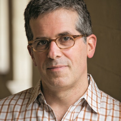 portrait photo of Jonathan Lethem