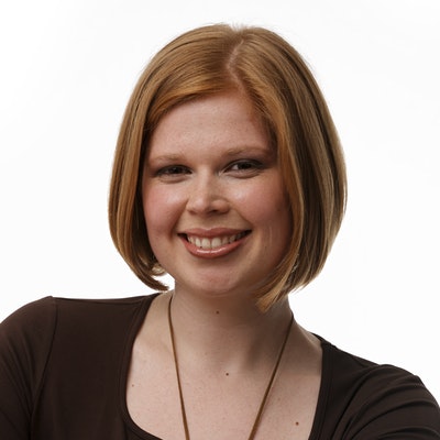 portrait photo of Shauna Reid