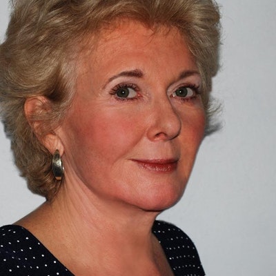 portrait photo of Roberta Rich