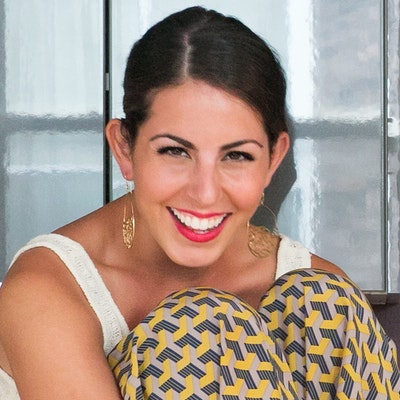 portrait photo of Jessica Soffer