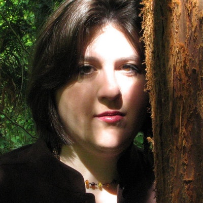 portrait photo of Amber Kizer