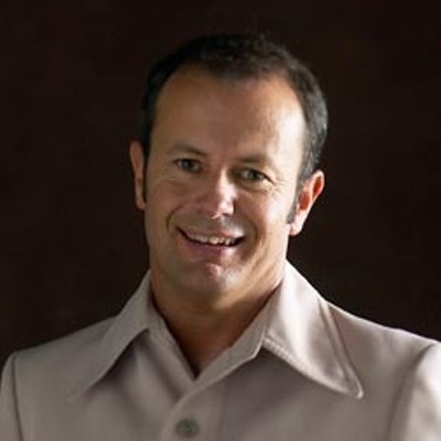 portrait photo of Brian Thacker