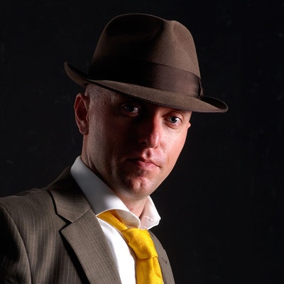 portrait photo of Scott Monk