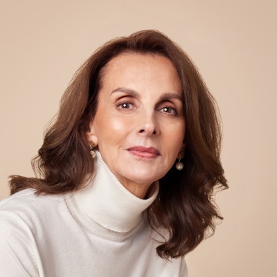 portrait photo of Nicole Alexander