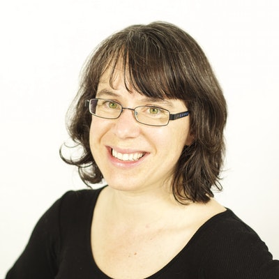 portrait photo of Nansi Kunze