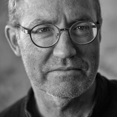 portrait photo of Paul Ham