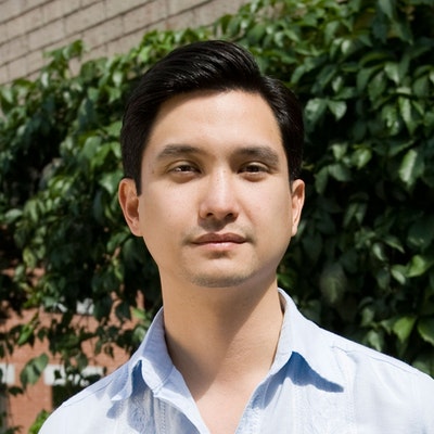 portrait photo of Miguel Syjuco