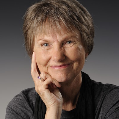 portrait photo of Fleur Beale