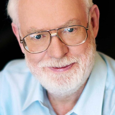 portrait photo of David Stratton