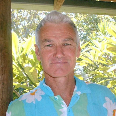 portrait photo of Alan Close