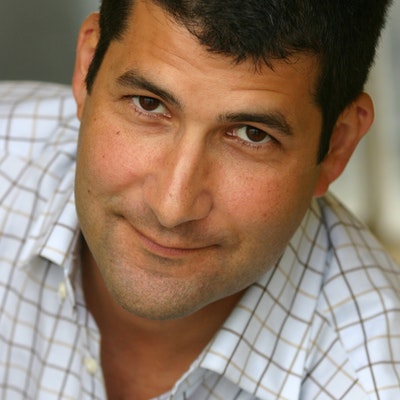 portrait photo of Bennett Davlin