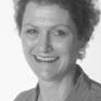 portrait photo of Carol Fallows