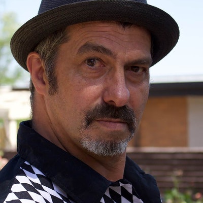 portrait photo of Andrew Masterson