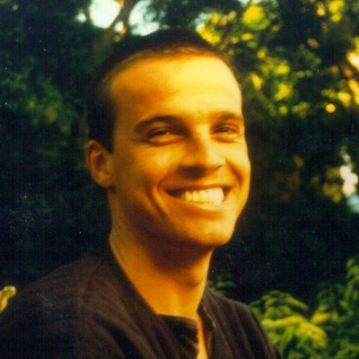 portrait photo of Tim Elliott