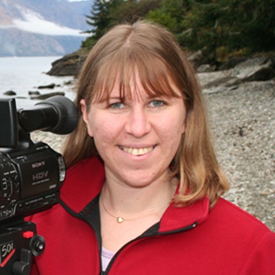 portrait photo of Claudia Babirat