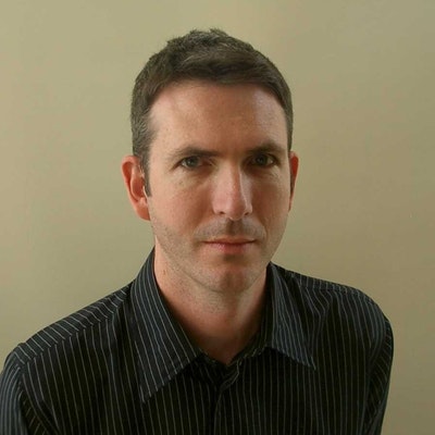 portrait photo of Angus Holland