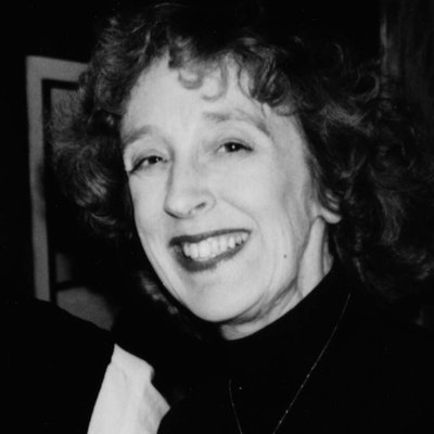 portrait photo of Elaine Lewis