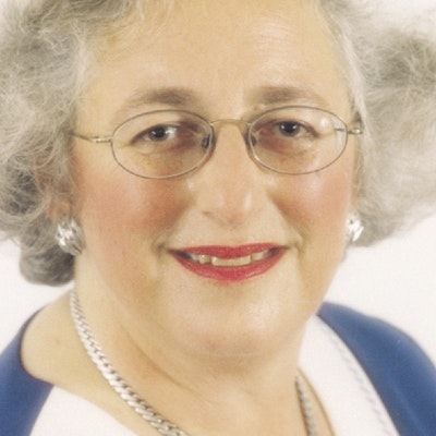 portrait photo of Diane Levy