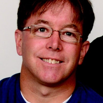 portrait photo of Jeff Feldhahn
