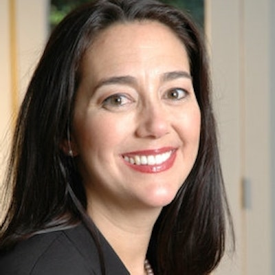 portrait photo of Erin Gruwell