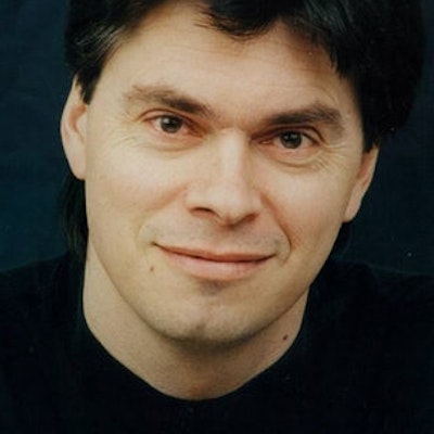 portrait photo of Shane Peacock