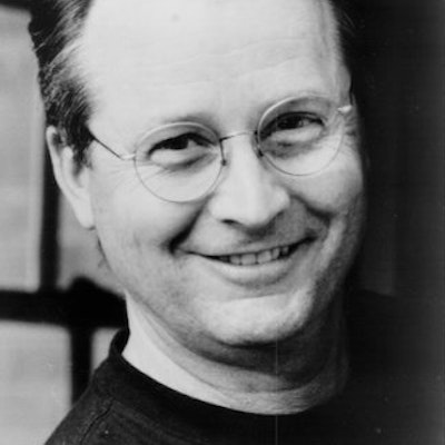 portrait photo of GRAHAM SALISBURY