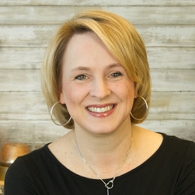 portrait photo of Shaunti Feldhahn