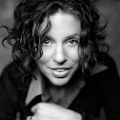portrait photo of Ani DiFranco