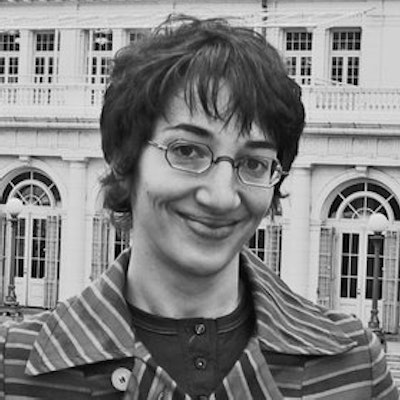 portrait photo of Myla Goldberg