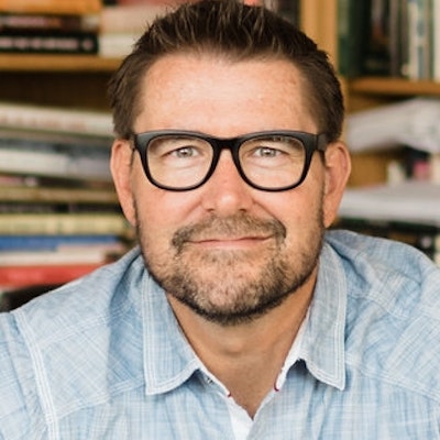 portrait photo of Mark Batterson