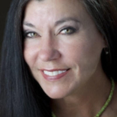 portrait photo of Kim Meeder