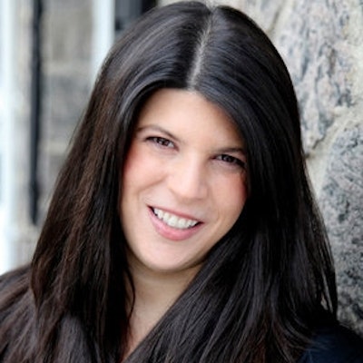 portrait photo of Stephanie Tyler