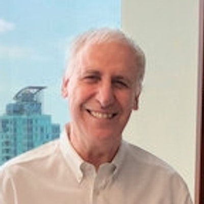 portrait photo of Edward Hirsch