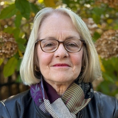 portrait photo of Mary Jo Salter